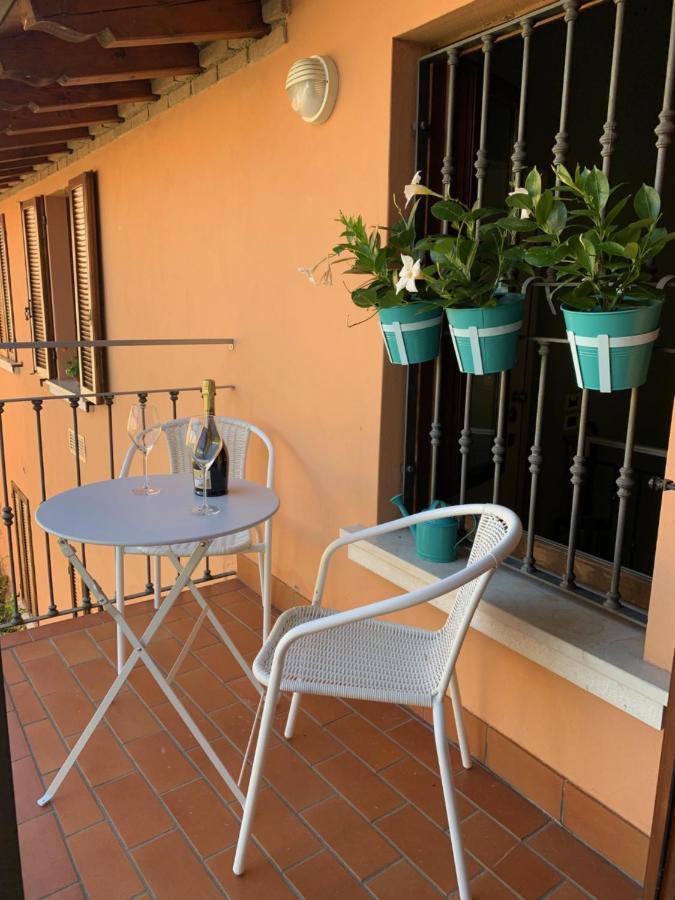デセンツァーノ・デル・ガルダCasa Mariposaアパートメント エクステリア 写真